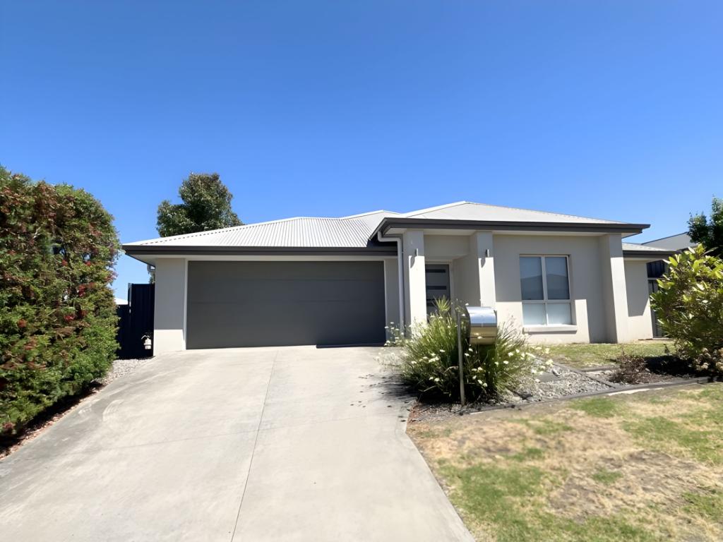 11 Lancaster St, Thornton, NSW 2322