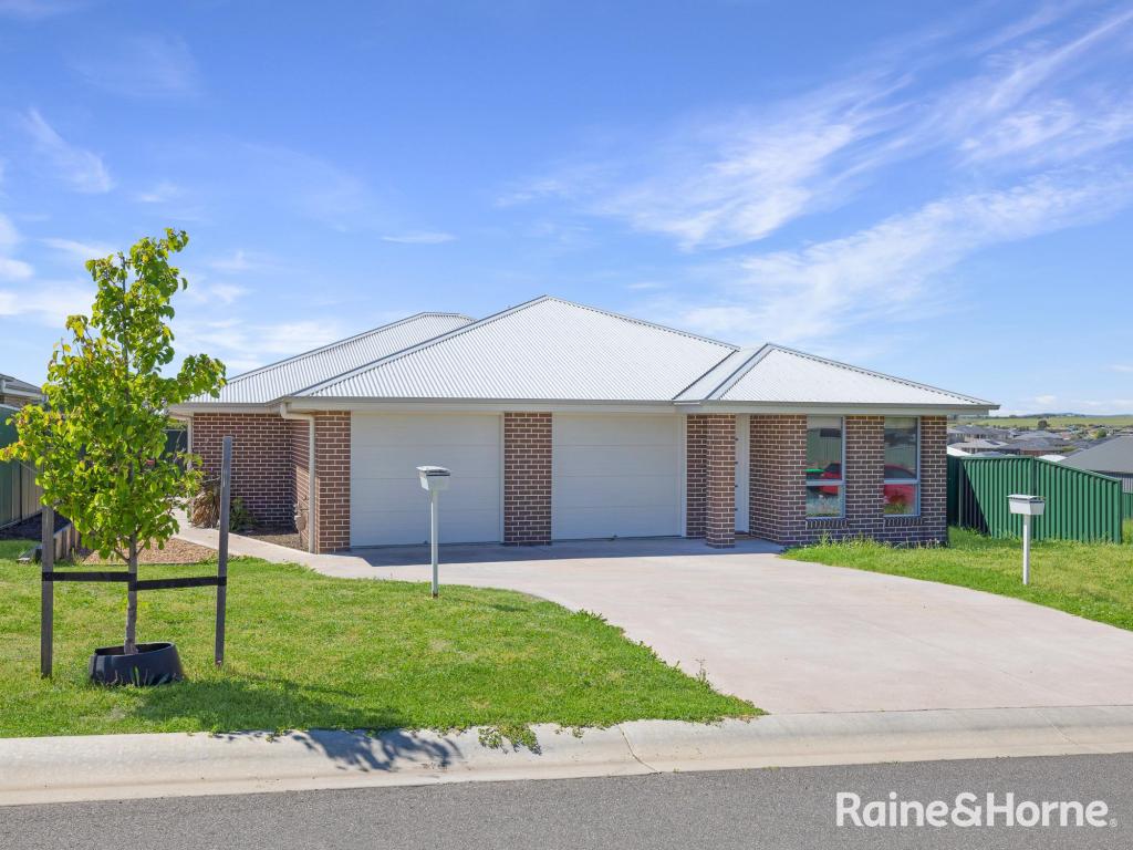 10 Wallace Way, Kelso, NSW 2795