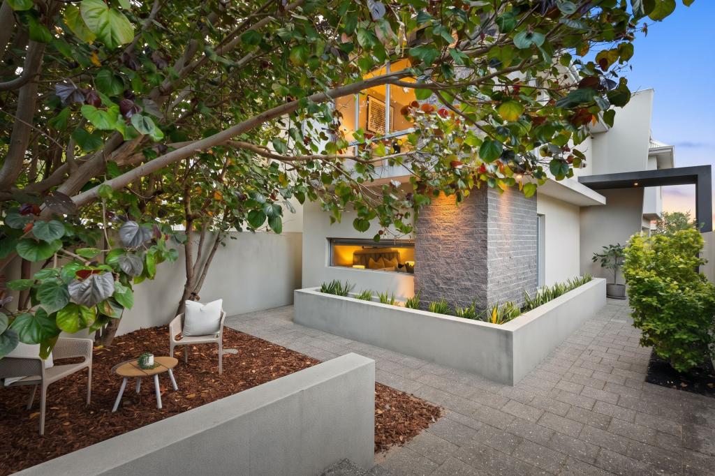 203a Duke St, Scarborough, WA 6019