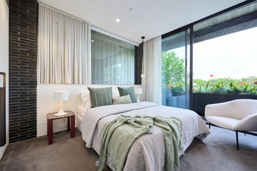 205/2 Pine Ave, Elwood, VIC 3184