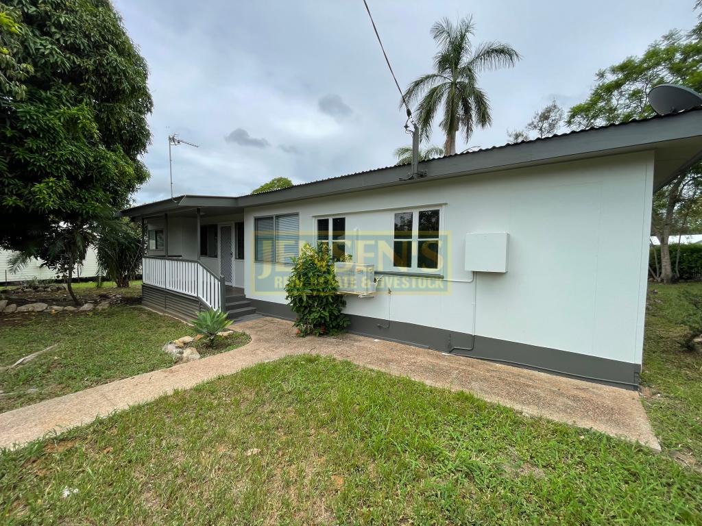 25 RAINBOW RD, CHARTERS TOWERS CITY, QLD 4820