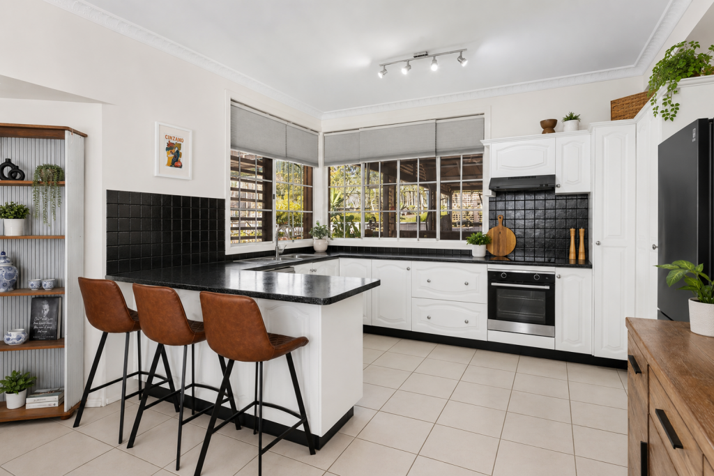 22 Gilford Cres, Albany Creek, QLD 4035