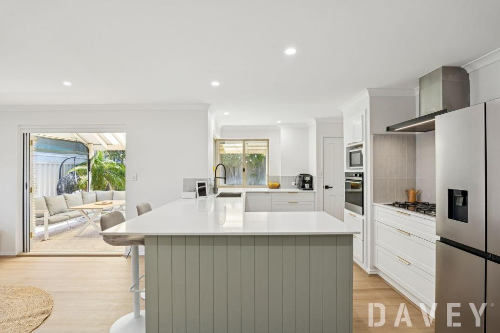 3/3 Waxham Pl, North Beach, WA 6020