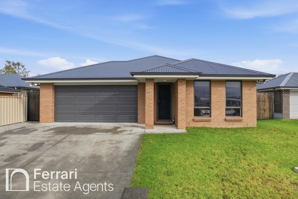 37 Moonstone Dr, Orange, NSW 2800