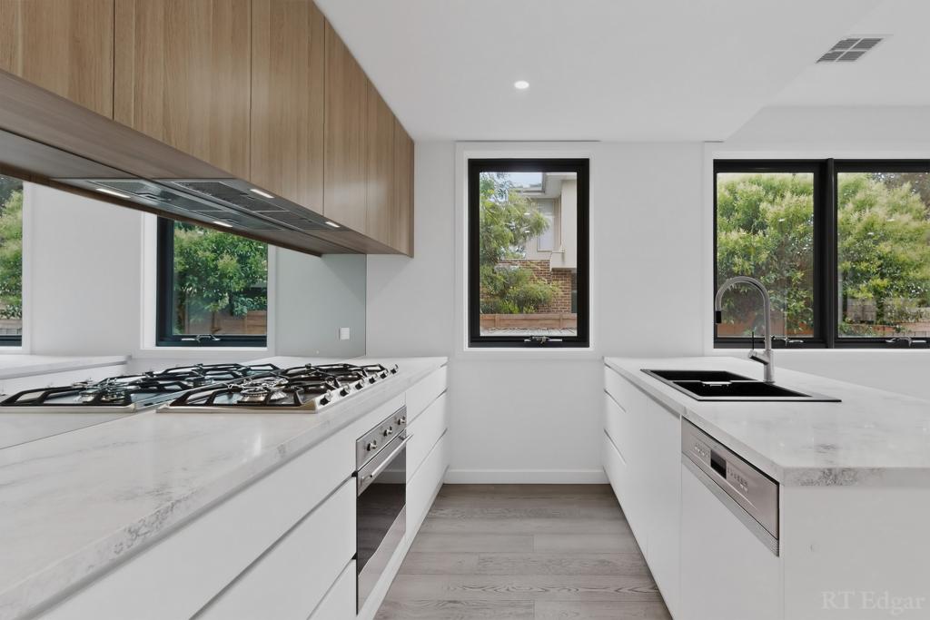 3/39 GILLARD ST, BURWOOD, VIC 3125