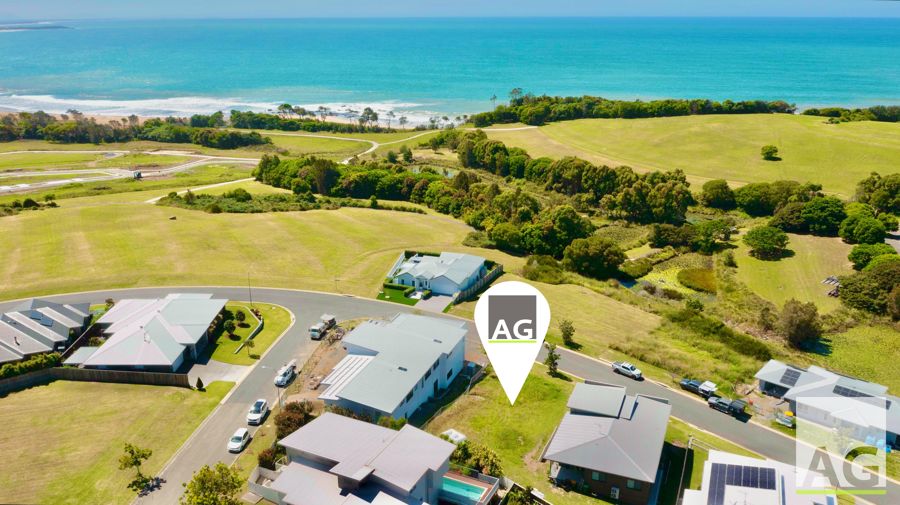 8 Noosa Cres, Red Head, NSW 2430