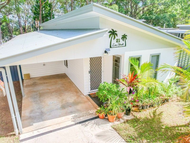 21 LAU ST, RUSSELL ISLAND, QLD 4184