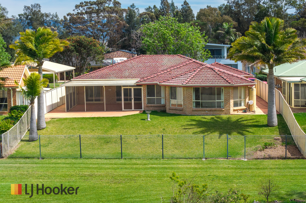 10 Shearwater Bvd, Albion Park Rail, NSW 2527