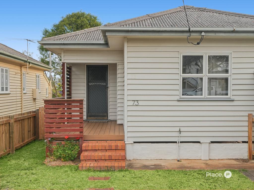 73 King St, Woody Point, QLD 4019