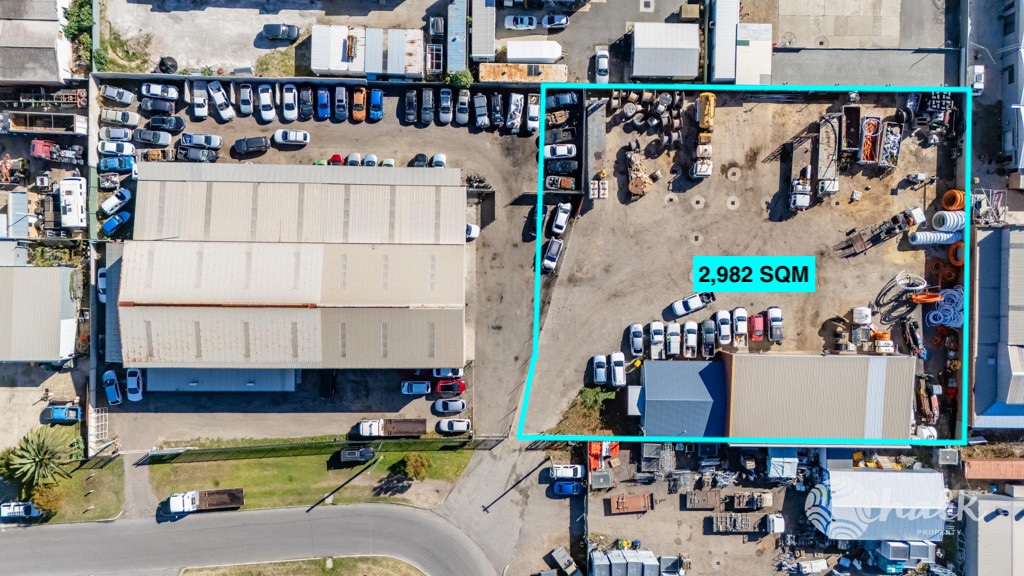 34 Morgan St, Rockingham, WA 6168