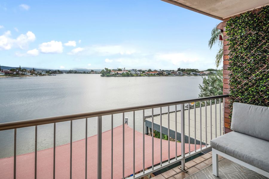 5/41 Duet Dr, Mermaid Waters, QLD 4218
