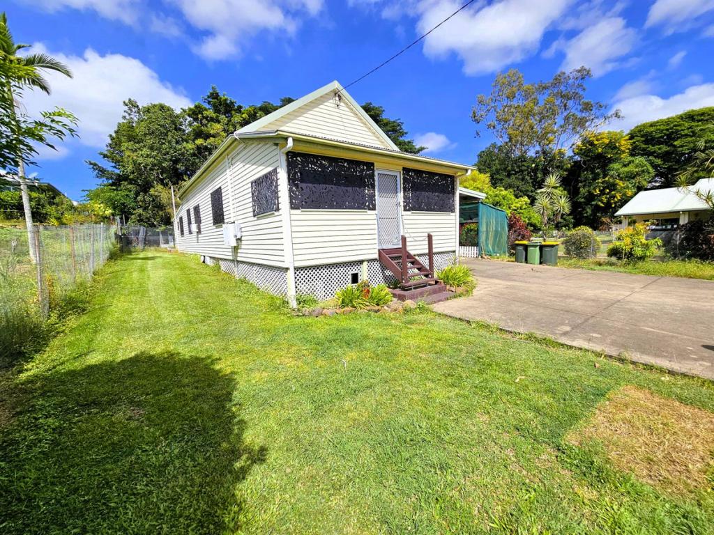 12 Eccles St, Mareeba, QLD 4880