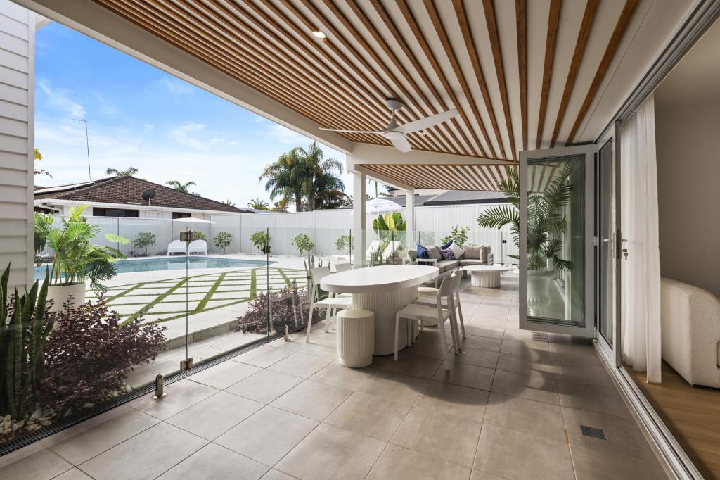 7 Mccleary St, Bundall, QLD 4217