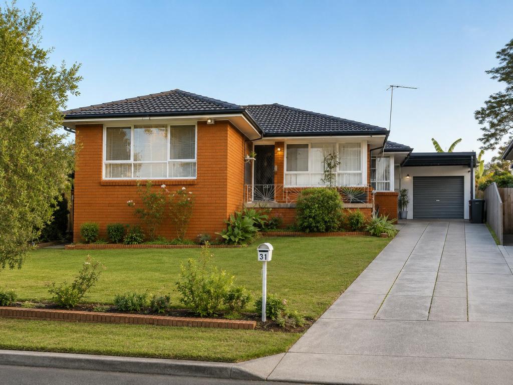 31 Jasmine Cres, Cabramatta, NSW 2166