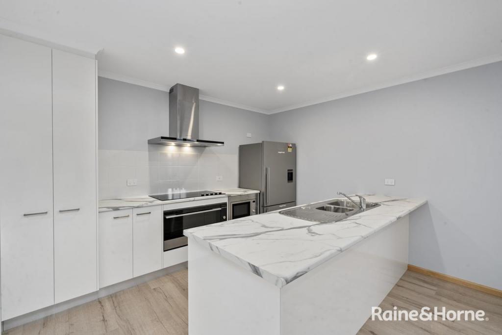 20 Cazaly Dr, Chigwell, TAS 7011