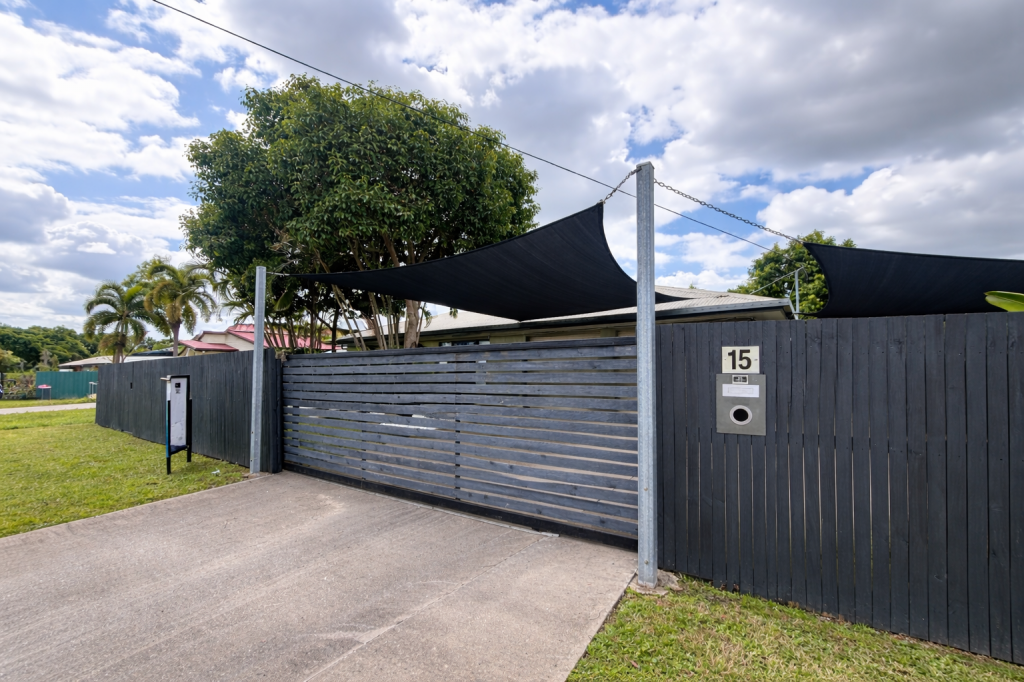 15 Simonsen Ct, Kelso, QLD 4815