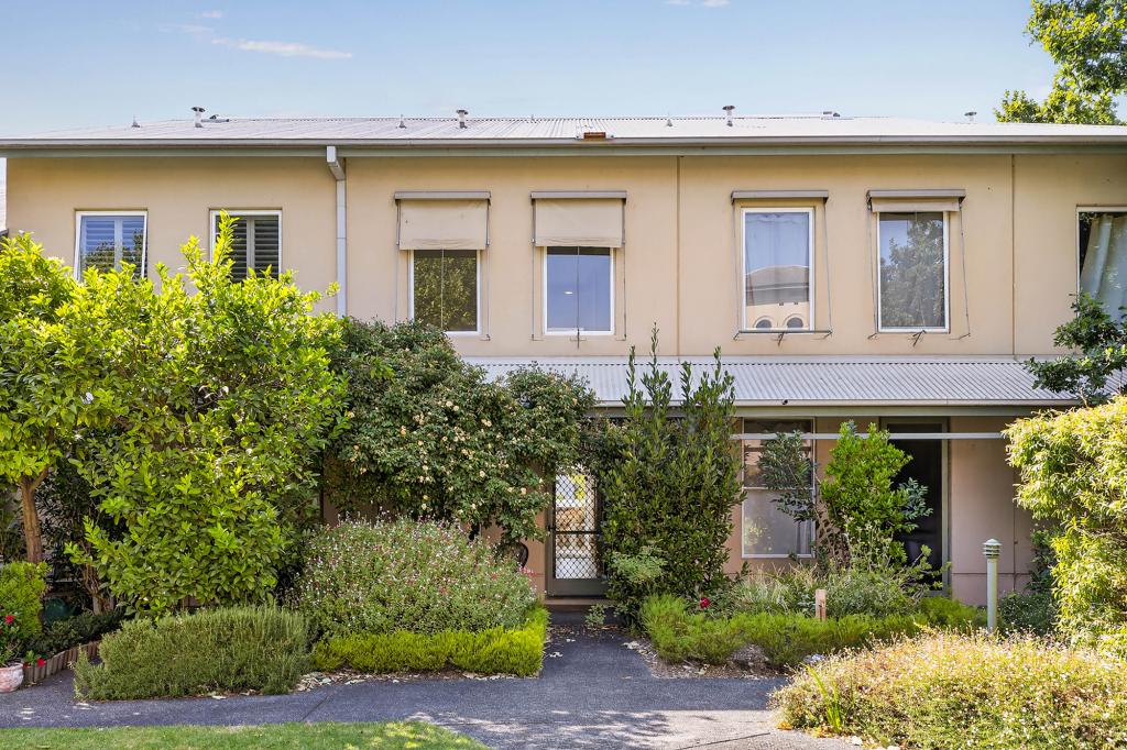 247 Wiltshire Dr, Kew, VIC 3101