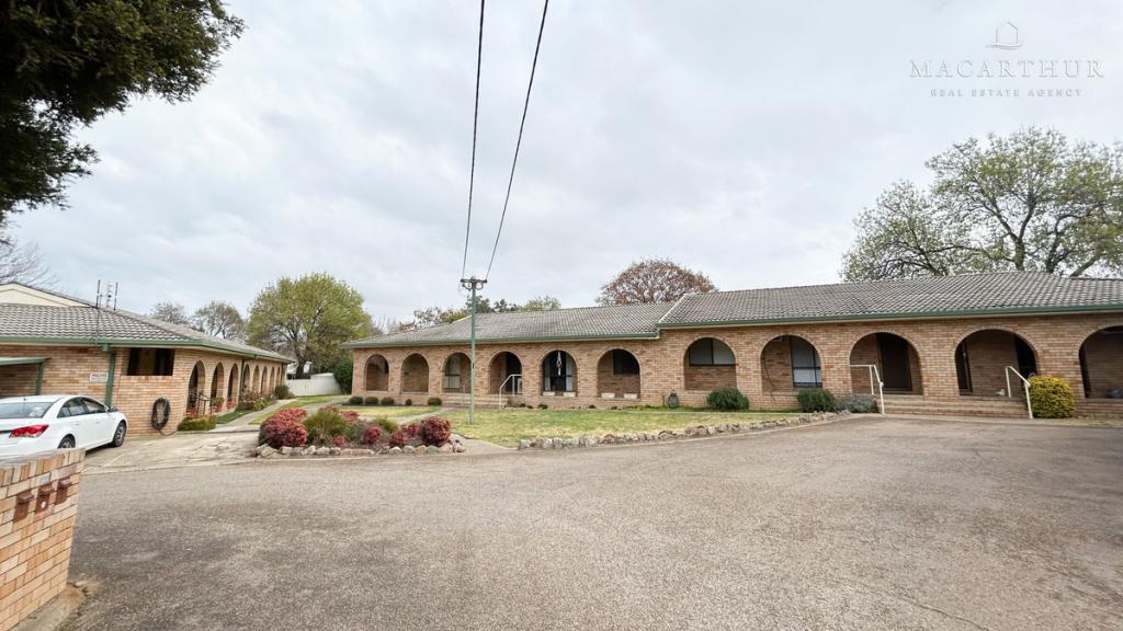 1/56 Walana Cres, Kooringal, NSW 2650