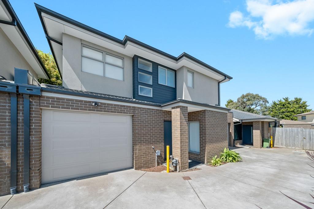 3/6 BELMAR ST, CRANBOURNE, VIC 3977