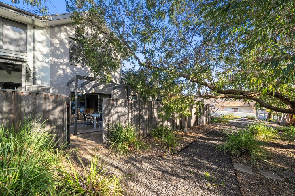 17/93 Nemarang Cres, Waramanga, ACT 2611