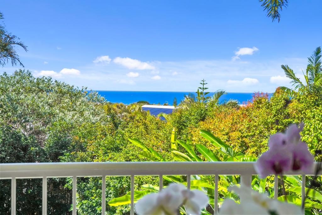 58 Southern Cross Pde, Sunrise Beach, QLD 4567