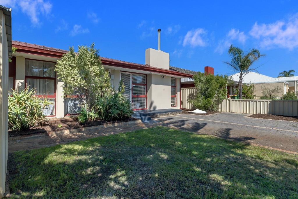 42 Broadway, Embleton, WA 6062