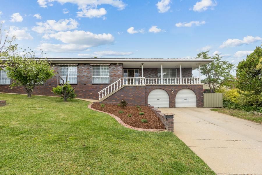 27 Missouri Ave, Tolland, NSW 2650