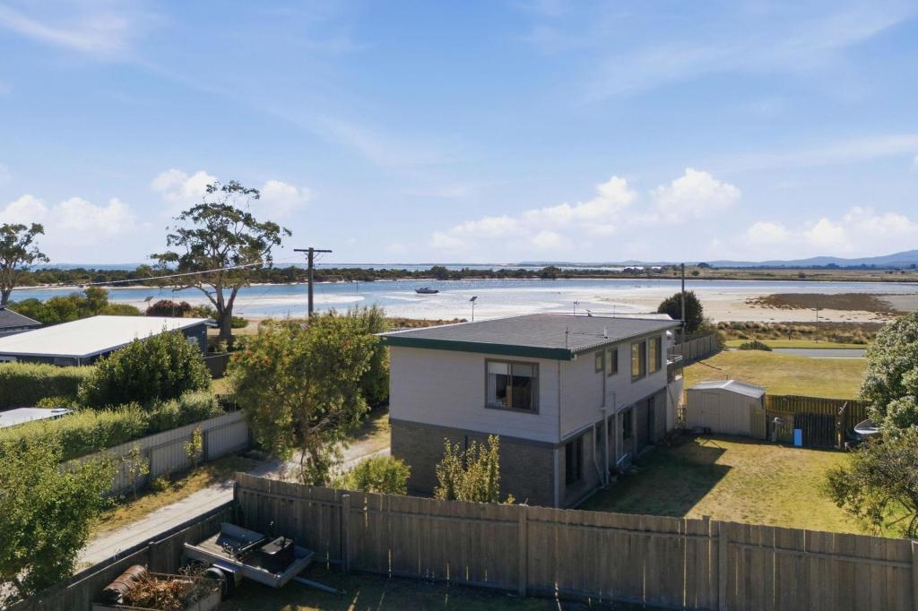 13 Elizabeth St, Bridport, TAS 7262