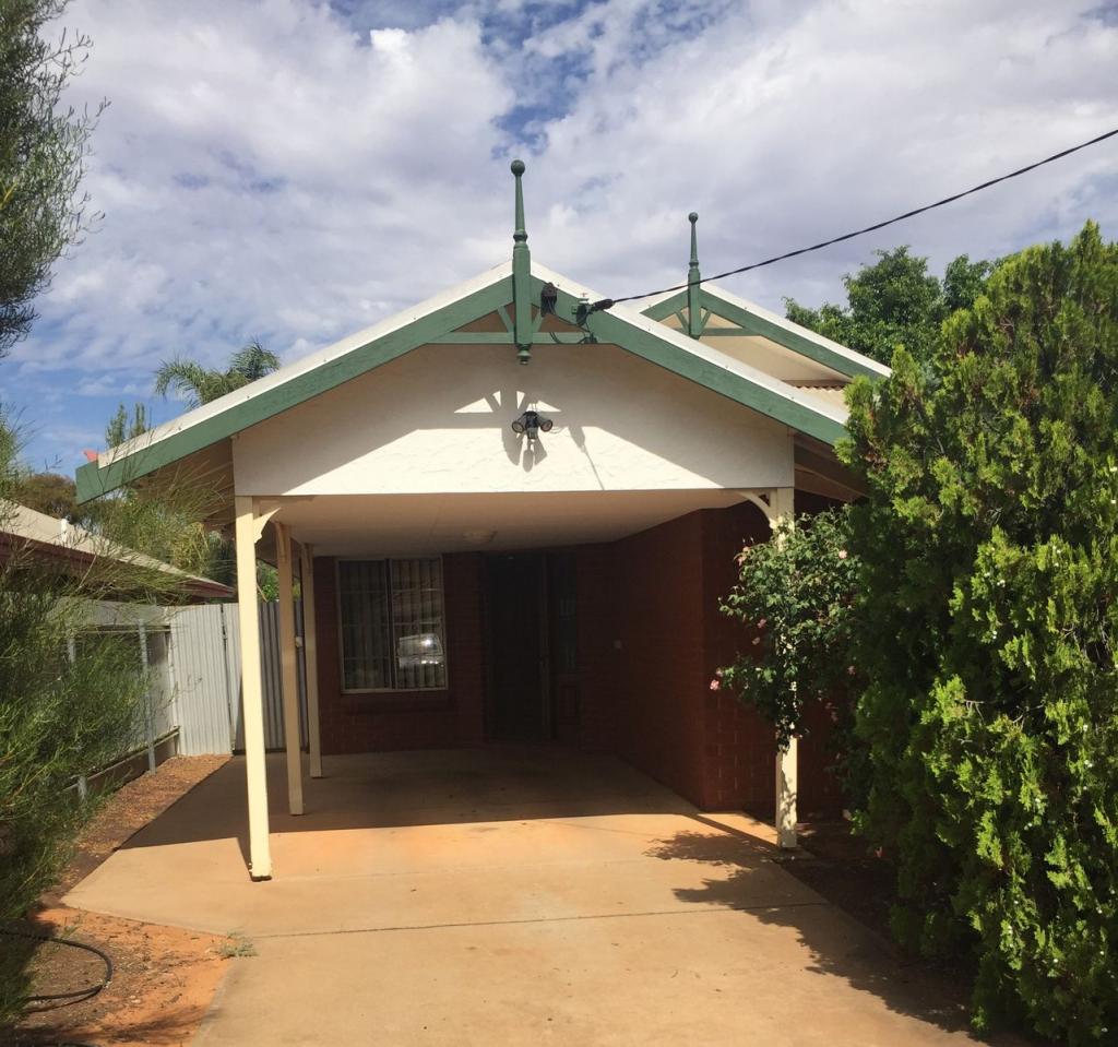 207c Hare St, West Lamington, WA 6430