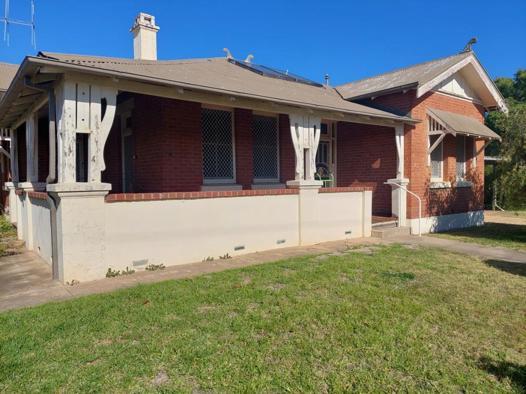 47 Vaux St, Cowra, NSW 2794