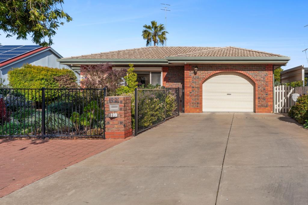 199 Seventeenth St, Renmark, SA 5341