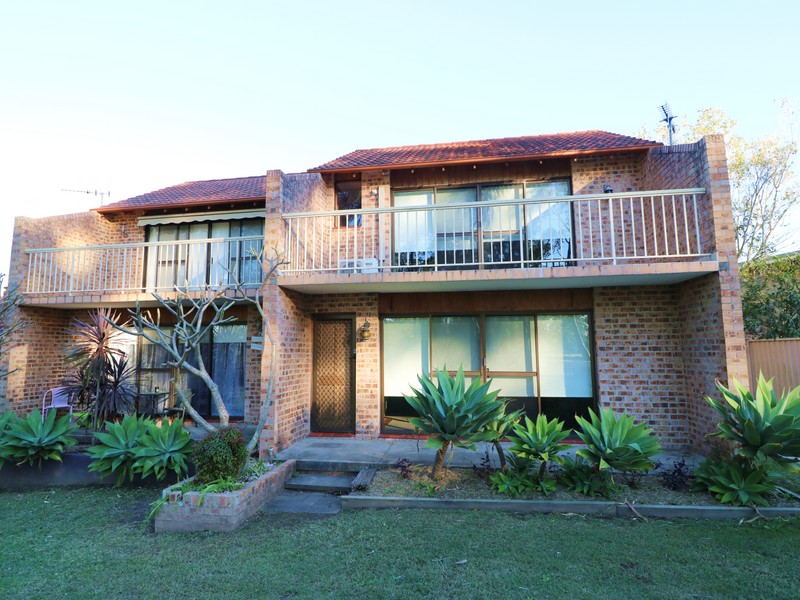 2/52 Muldoon St, Taree, NSW 2430