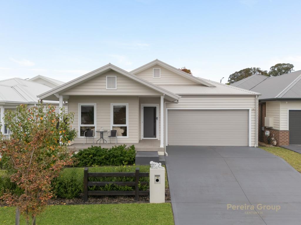18 Nectarine Cres, Cobbitty, NSW 2570