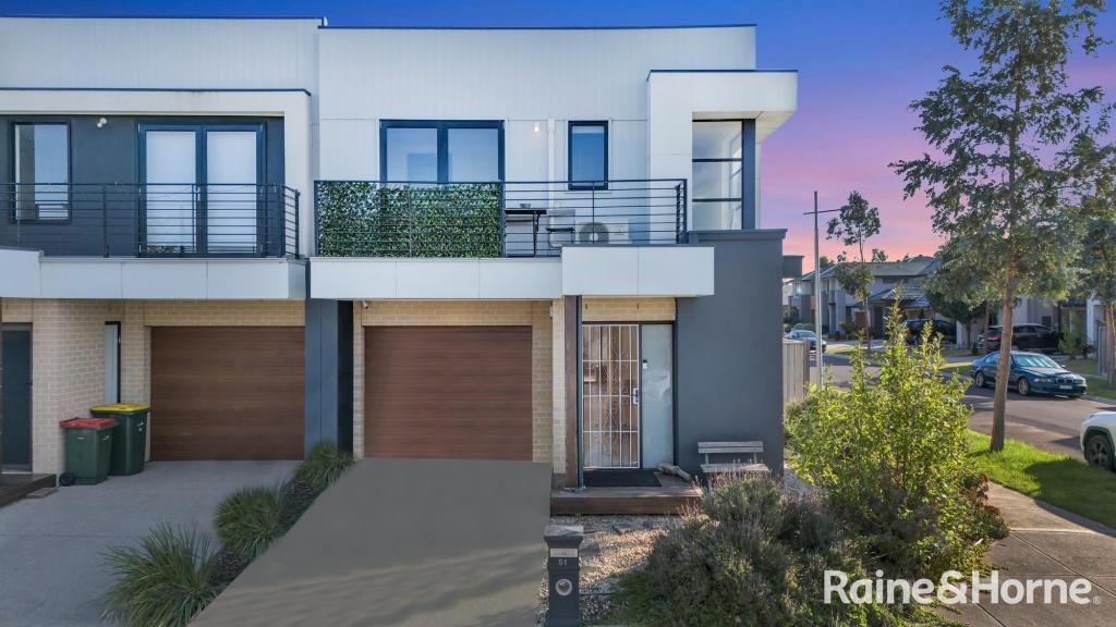 51 AIRMAID DR, WILLIAMS LANDING, VIC 3027