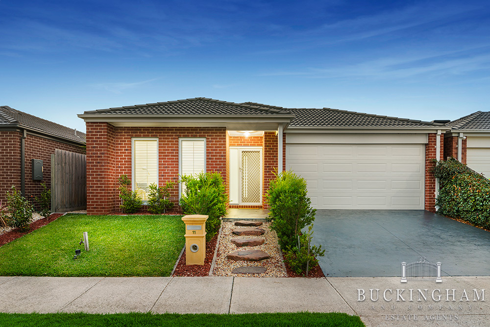 11 DELEGATE WAY, WHITTLESEA, VIC 3757