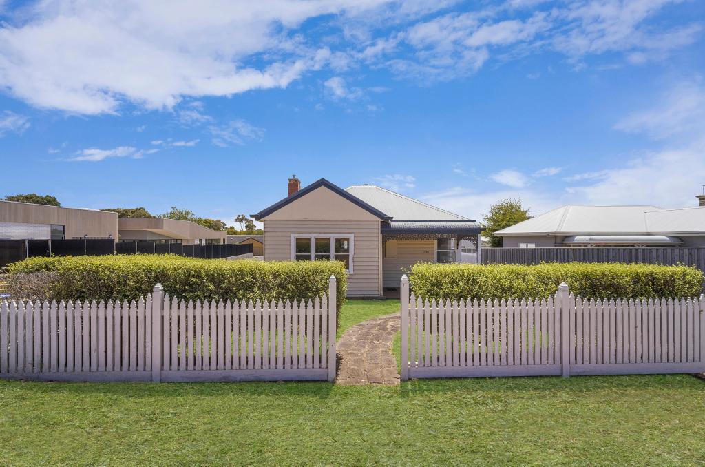 234 Moore St, Warrnambool, VIC 3280