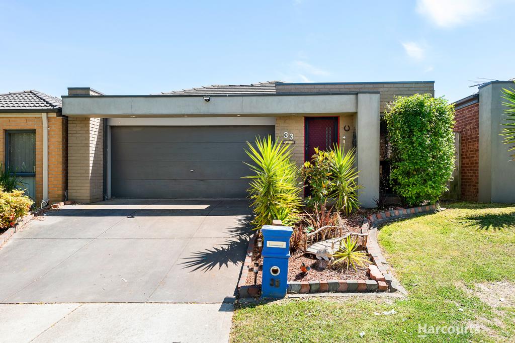 33 Kimberley Gr, Pakenham, VIC 3810