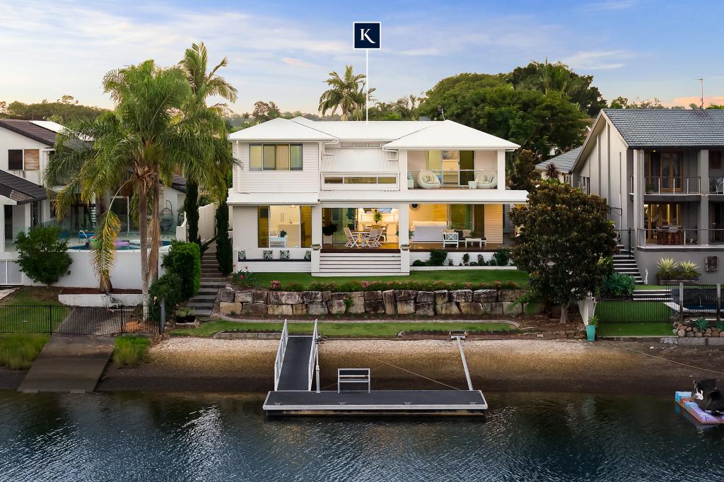 66 Fitzwilliam St, Carrara, QLD 4211