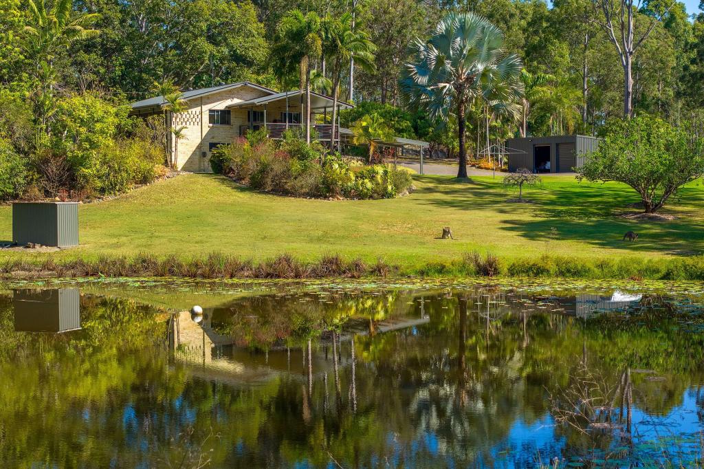 29 Groves Rd, Araluen, QLD 4570
