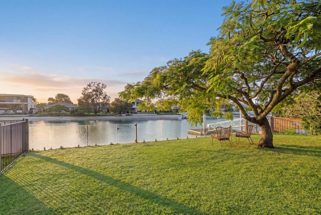 28 Mallawa Dr, Palm Beach, QLD 4221