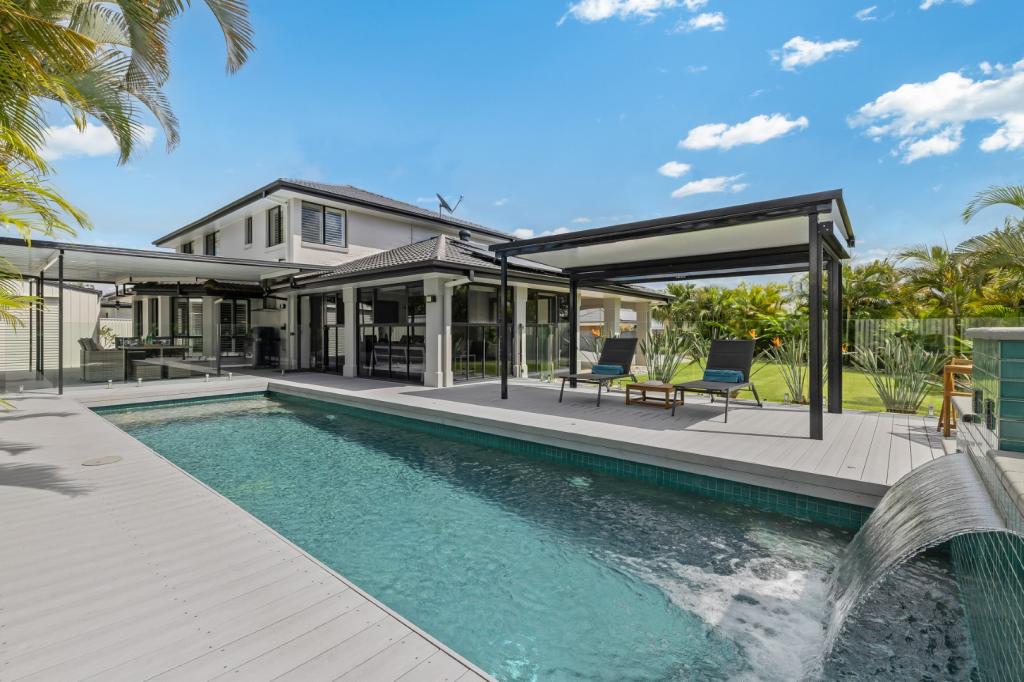 9 WALLABY CCT, PELICAN WATERS, QLD 4551