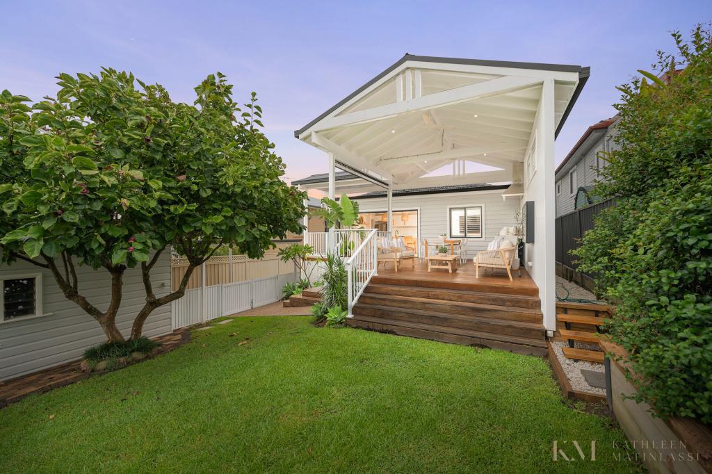 4 Barford St, Speers Point, NSW 2284