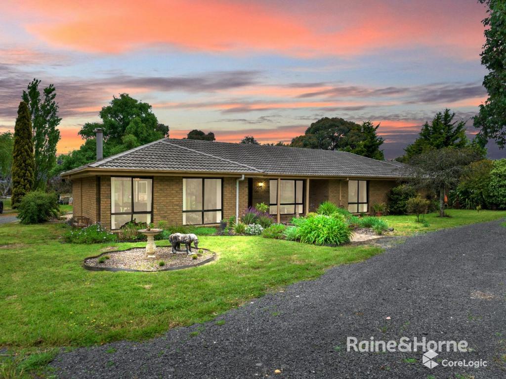 50 Gillespies Lane, Ballan, VIC 3342