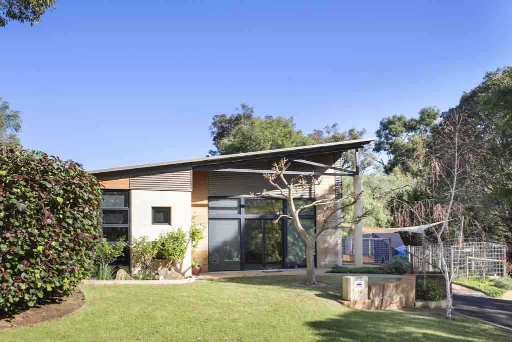 13 Stewart St, Margaret River, WA 6285