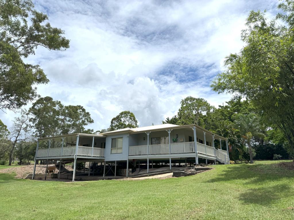 68 OLD BRUCE HWY, HOWARD, QLD 4659