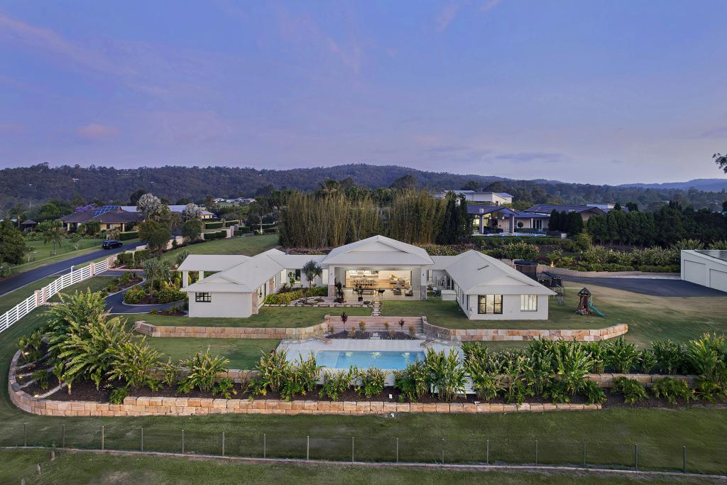 11 Ascot Cres, Samford Valley, QLD 4520