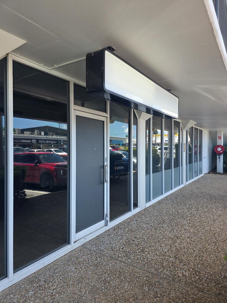 Shop 1/174 Goondoon St, Gladstone Central, QLD 4680