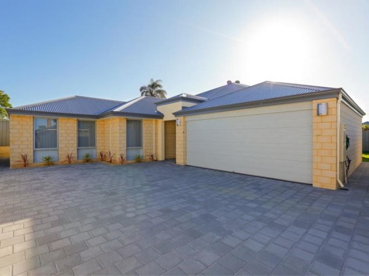 4a Manuel Cres, Redcliffe, WA 6104