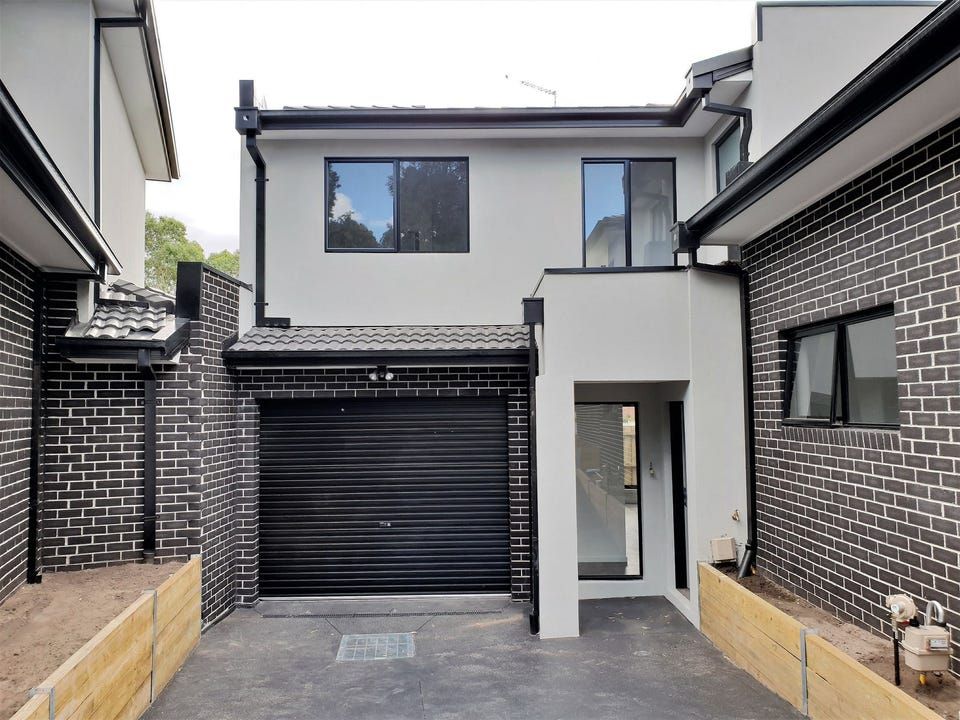 2/18 Melwood Ct, Meadow Heights, VIC 3048