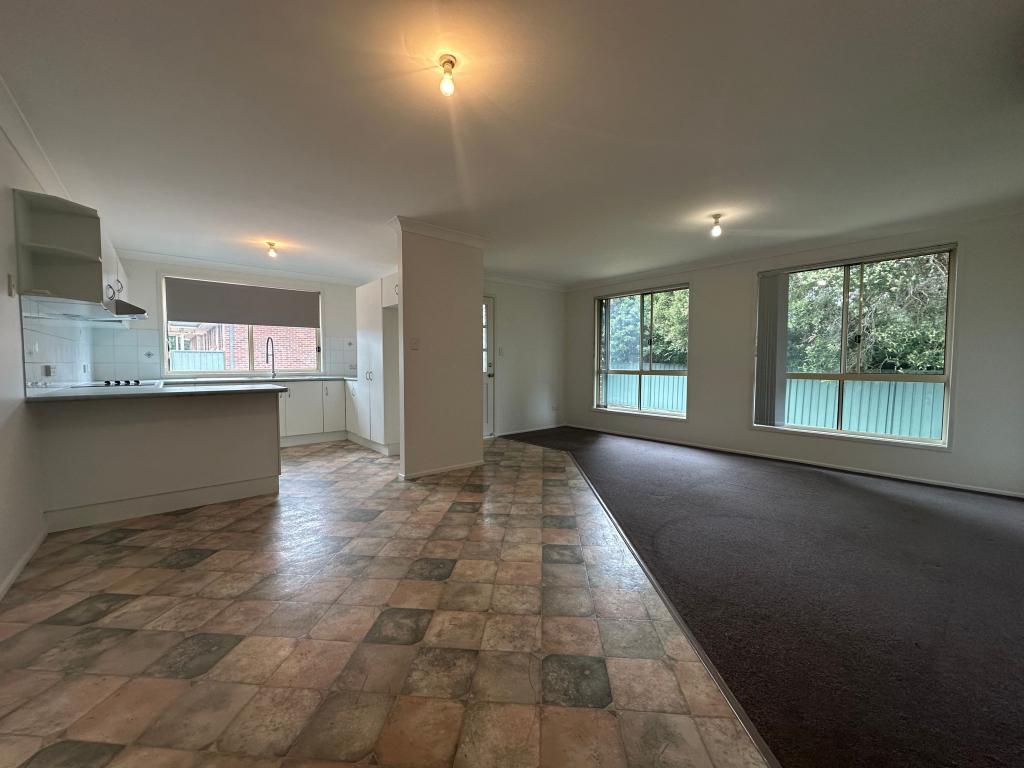 3/27 Warner Ave, Wyong, NSW 2259